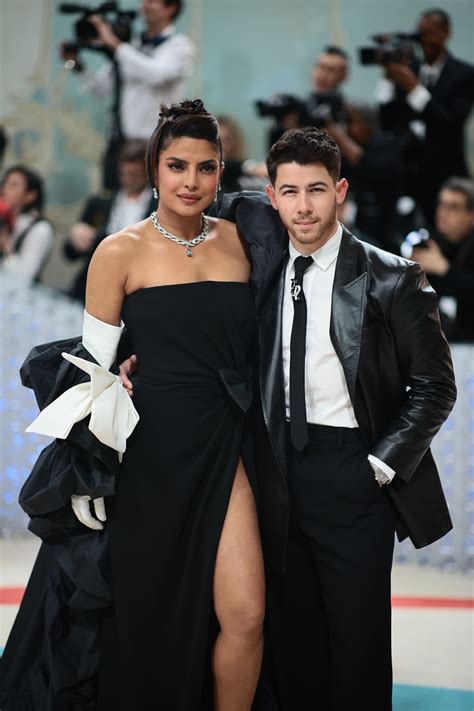 priyanka chopra jonas met gala.